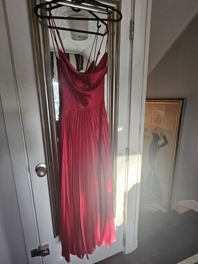 Laundry By Shelli Segal Red Satin Cowl Neck Pleated Dress